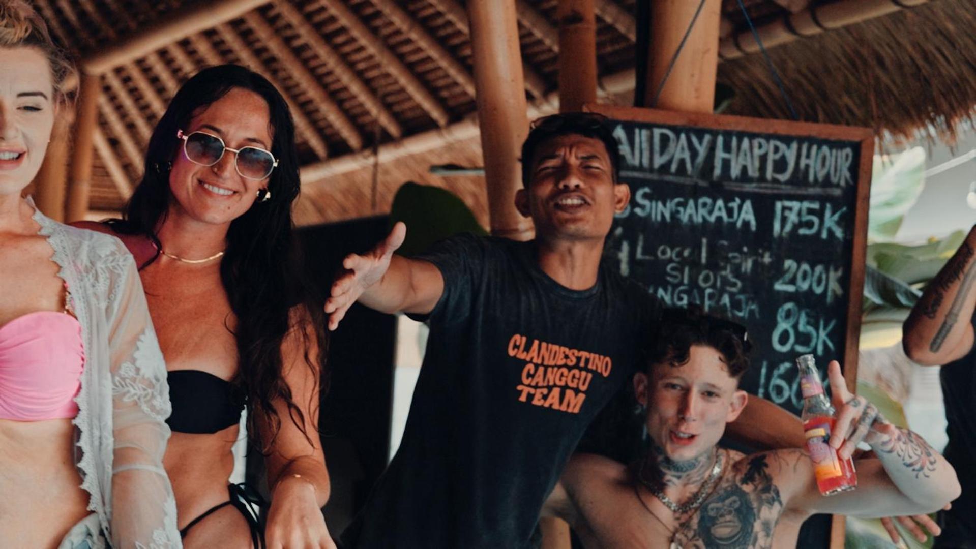 Clandestino Hostel Canggu Exterior photo